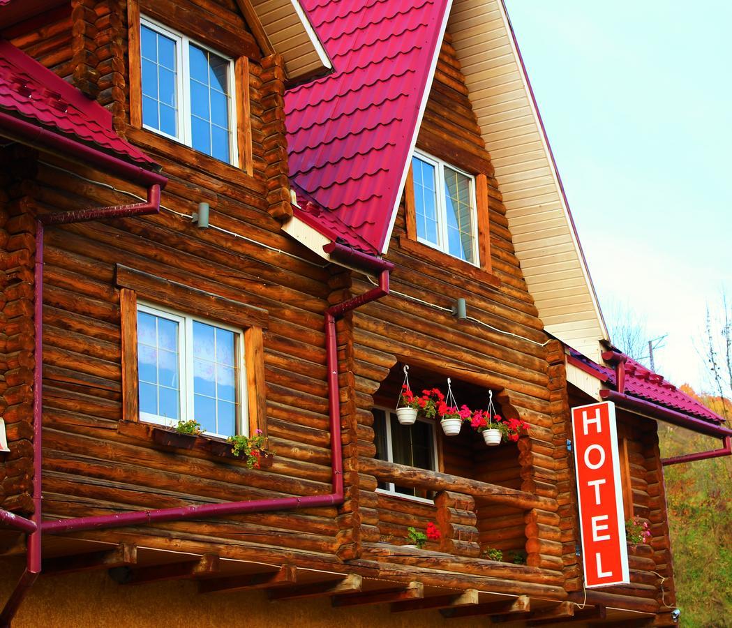 LiAn Family Hotel&Restaurant Volosyanka  Exterior foto